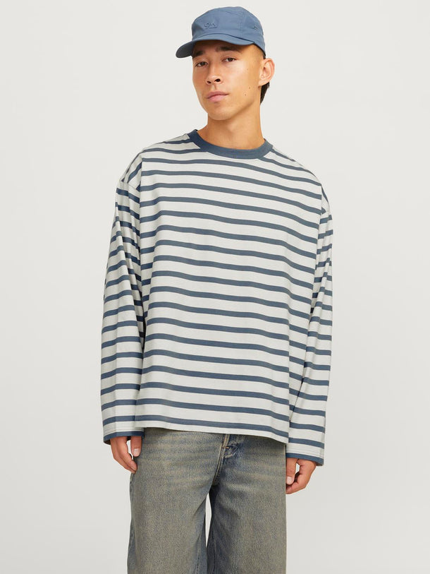Product CAMISETA SLINGTON CREW-Stormy Weather Stripes:ANTIQUE WHITE - Image 4