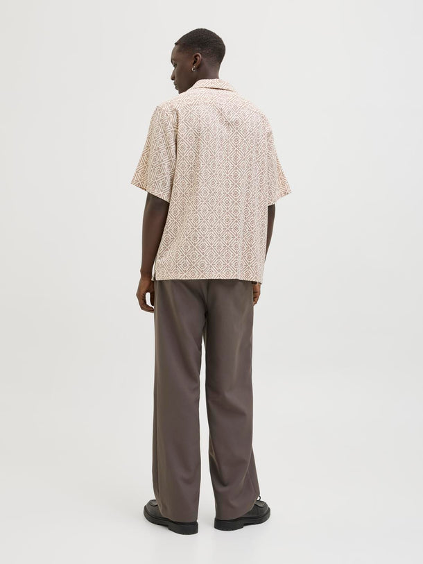 Product CAMISA RELAXED ESTAMPADA VINCENT - Oatmeal Fit:RELAXED FIT - Image 3