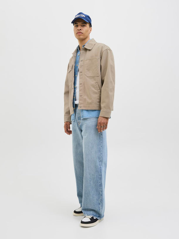 Product CAMPERA DE DENIM BELLAGIO-Silver Sage - Image 9
