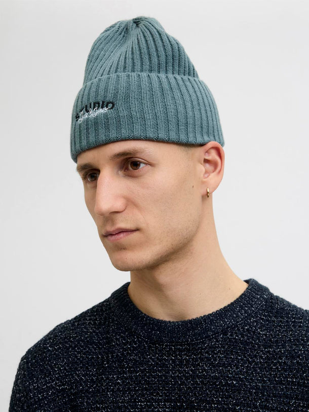 Product GORRO TEJIDO BORDADO BALLACK-Stormy Weather - Image 2