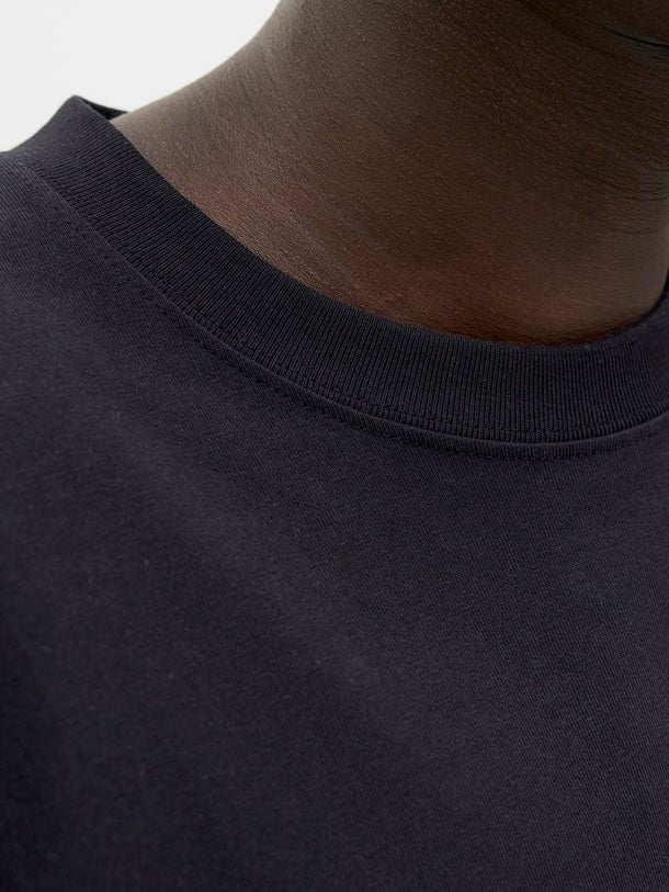 Product CAMISETA RELAXED SOHO-Black - Image 6