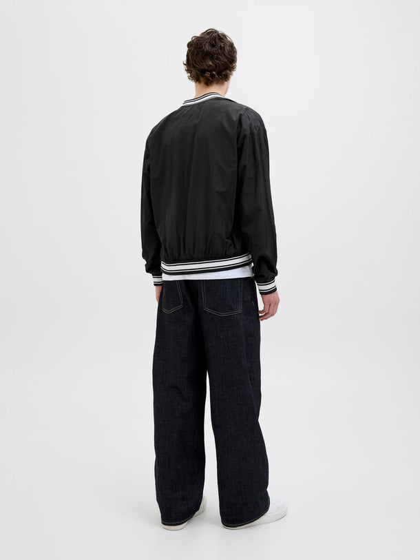 Product CAMPERA BOMBER ALMERIA - Black - Image 3